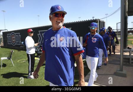 Ryne Sandberg, ancienne joueuse des Chicago Cubs, rigole lors de l'entraînement de printemps le 16 mars 2022 au Sloan Park à Mesa, Arizona. (Photo de Chris Sweda/Chicago Tribune/TNS/Sipa USA) Banque D'Images