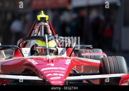 Monaco E-Prix FIA Formula E saison 12, course 9 - course samedi 16 mai, Monaco Street circuit - in Monaco - #1 Oliver Rowland (GBR) - Nissan Formula Banque D'Images