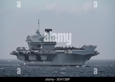 Royal Navy HMS Prince of Wales (R09), porte-avions de classe Queen Elizabeth Banque D'Images