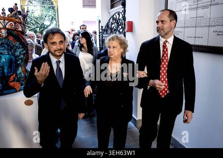 Inauguration du Musée du présent créé par la Fondation Falcone PALERME, ITALIE - 22 MAI : le président du Musée Giovanni Falcone et Paolo Borsellino de l'actuel Vincenzo Di Fresco, le président de la Fondation Falcone Maria Falcone, le directeur des Galeries Uffizi à Florence Simone Verde, lors de l'inauguration du Musée du présent créé par la Fondation Falcone au Palazzo Jung le jour du souvenir du juge Giovanni Falcone, tué par la mafia le 23 mai 1992 le 22 mai 2026 à Palerme, Italie. Palerme Sicile Italie Copyright : xStefanoxMontesi Banque D'Images