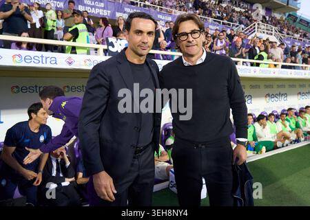 Firenze, Italie. 22 mai 2026. Entraîneurs Raffaele Palladino et Paolo Vanoli au début du match de football Serie A entre Fiorentina et Atalanta au stade Artemio franchi à Florence, centre de l'Italie - vendredi 22 mai 2026. Sport - Soccer (photo de Marco Bucco/la presse) crédit : LaPresse/Alamy Live News Banque D'Images