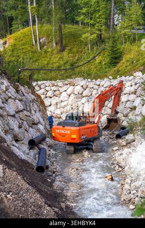 Mountain travaille dans les Alpes Dolomites Banque D'Images