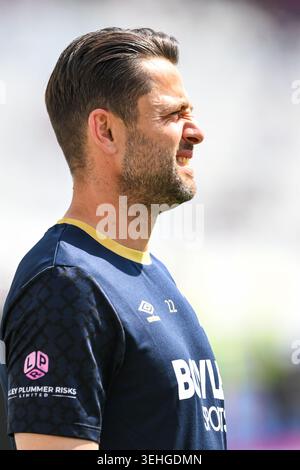 Lukasz Fabianski Goalkeeper de West Ham United se réchauffe avant le match de premier League entre West Ham United et Leeds United au London Stadium de Stratford le dimanche 24 mai 2026. (Photo : Kevin Hodgson | mi News) crédit : MI News & Sport /Alamy Live News Banque D'Images