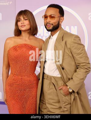 Las Vegas, États-Unis. 25, mai 2026. De gauche à droite, John Legend, Chrissy Teigen aux 52e American Music Awards. Crédit : Kathy Hutchins / Alamy Live News Banque D'Images