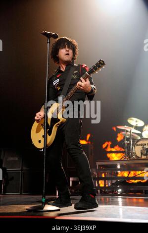 CHICAGO, ILLINOIS - 13 JUILLET 2009 : Green Day au United Center à Chicago, Illinois le 13 juillet 2009. © Gene Ambo Banque D'Images