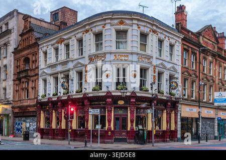 Le Sawyer's Arms Hotel sur Deansgate à Manchester, Royaume-Uni Banque D'Images