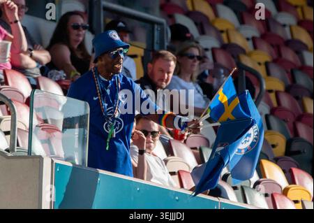 ROYAUME-UNI. 29 mai 2026. Nikita Parris (17 London City Lionesses ) contrôle le ballon pendant Chelsea V London City Lionesses jour 2 des tournois du World 7's TournamentAt Gtech Community Stadium London England Credit : SPP Sport Press photo. /Alamy Live News Banque D'Images