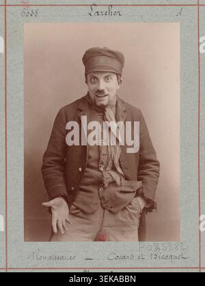 Eugène Larcher se produit dans le vaudeville Cocard et Bicoquet au Théâtre de la Renaissance à Paris le 22 février 1888, enregistré dans une photographie de démonstration en studio préparée pour la production en trois actes. Banque D'Images