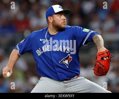 Atlanta, États-Unis. 03 juin 2026. Le lanceur Yuriel Rodriguez #29 des Blue Jays de Toronto lance un pitch en septième manche contre les Braves d’Atlanta au Truist Park le mercredi 3 juin 2026 à Atlanta, en Géorgie. Photo de Mike Zarrilli/UPI crédit : UPI/Alamy Live News Banque D'Images