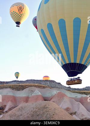 Montgolfière Cappadoce Turquie Banque D'Images