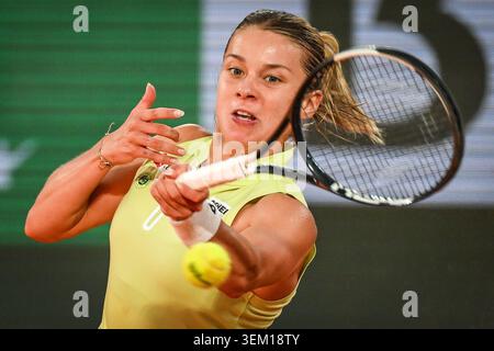 IPA85325394 - Maja CHWALINSKA de Pologne lors de la douzième journée du Roland-Garros 2026, Open de France, tournoi de tennis du Grand Chelem le 04 juin 2026 au stade Roland-Garros à Paris, France Banque D'Images