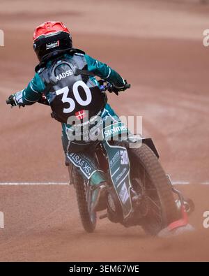 Leon Madsen du Danemark #30 lors du ATPI FIM Speedway Grand Prix de Grande-Bretagne 2026 Round 3 au National Speedway Stadium de Manchester, Angleterre, Royaume-Uni le 5 juin 2026. (Photo de Andrew SURMA/Sipa USA). Crédit : Sipa USA/Alamy Live News Banque D'Images