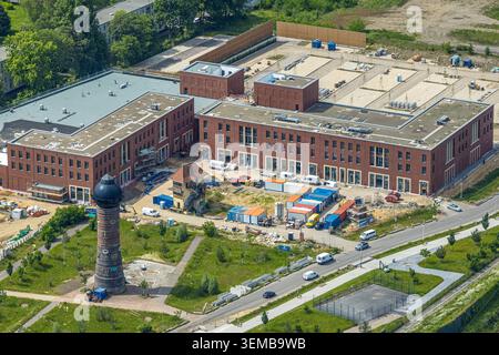 Luftbild, Baustelle und Neubau Technologiequartier in Wedau-Nord, Wasserturm und Baustelle mit Neubau auf dem alten Rangierbahnhof Wedau Gelände, Wedau, Duisburg, Ruhrgebiet, Rhénanie-du-Nord-Westphalie, Deutschland ACHTUNGxMINDESTHONORARx60xEURO *** vue aérienne, chantier de construction et nouveau quartier technique de construction à Wedau Nord, château d'eau et chantier de construction avec nouveau bâtiment sur l'ancien chantier de triage Wedau, Wedau, Duisburg, Ruhr, Rhénanie-du-Nord-Westphalie, Allemagne ACHTUNGxMINDESTHONORARx60xEURO Banque D'Images