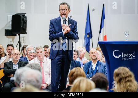 France, Gleize, 2026-06-04. Bruno Retailleau, président des Républicains et candidat aux élections présidentielles, était en visite au Beaujolais R Banque D'Images