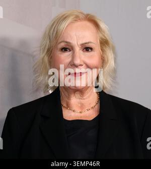 Los Angeles, États-Unis. 7 juin 2026. LOS ANGELES, CALIFORNIE, États-Unis - 07 JUIN : Mimi Leder arrive à l'événement officiel Emmy FYC (pour votre considération) de la saison 4 de l'Apple TV, qui s'est tenu au DGA Theater Complex de la Directors Guild of America le 7 juin 2026 à Los Angeles, Californie, États-Unis. ( Credit : image Press Agency/Alamy Live News Banque D'Images