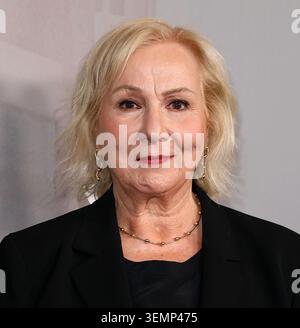 Los Angeles, États-Unis. 7 juin 2026. LOS ANGELES, CALIFORNIE, États-Unis - 07 JUIN : Mimi Leder arrive à l'événement officiel Emmy FYC (pour votre considération) de la saison 4 de l'Apple TV, qui s'est tenu au DGA Theater Complex de la Directors Guild of America le 7 juin 2026 à Los Angeles, Californie, États-Unis. ( Credit : image Press Agency/Alamy Live News Banque D'Images