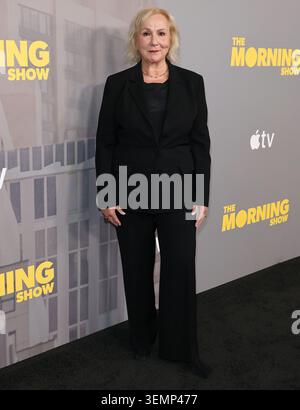 Los Angeles, États-Unis. 7 juin 2026. LOS ANGELES, CALIFORNIE, États-Unis - 07 JUIN : Mimi Leder arrive à l'événement officiel Emmy FYC (pour votre considération) de la saison 4 de l'Apple TV, qui s'est tenu au DGA Theater Complex de la Directors Guild of America le 7 juin 2026 à Los Angeles, Californie, États-Unis. ( Credit : image Press Agency/Alamy Live News Banque D'Images