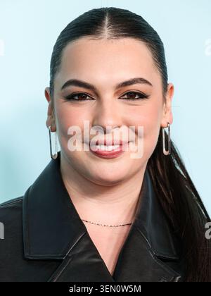 LOS ANGELES, CALIFORNIE, États-Unis - JUIN 06 : Isabella Gomez arrive à l'événement officiel Emmy FYC (pour votre considération) de la saison 3 d'Apple TV+ qui s'est tenu au DGA Theater Complex de la Directors Guild of America le 6 juin 2026 à Los Angeles, Californie, États-Unis. (Photo de Xavier Collin/image Press Agency) Banque D'Images