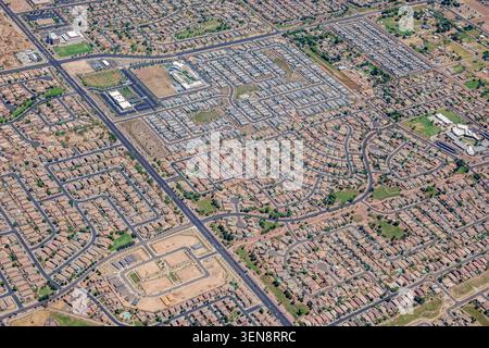 Phoenix Arizona, vue aérienne, quartier de banlieue, développement résidentiel, terrain de logement, maisons unifamiliales, communauté planifiée, immobilier, étalement urbain Banque D'Images