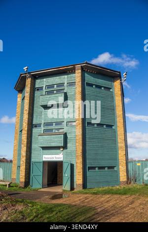 Peacock Tower Hide au London Wetland Centre, Barnes, Londres, Royaume-Uni. Propriété du Wildfowl and Wetlands Trust. Banque D'Images