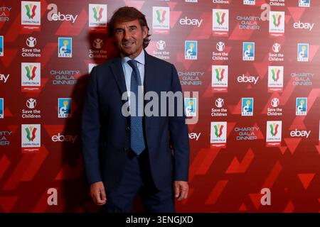 Foto Francesco Benvenuti/LaPresse 09 maggio 2022 Roma - Italia calcio Lega Serie A, Charity Gala Dinner Powered by eBay in favore di Fondazione AIRC per la ricerca sul cancro e Save the Children al Rome Cavalieri – ; Waldorf Astoria Hotel in occasione della finale di Coppa Italia Frecciarossa 2021/2022. Nella foto : GIOVANNI CARNEVALI photo Francesco Benvenuti/LaPresse 09 mai 2022 Rome - Italie soccer Lega Serie A, dîner de gala de charité à l'hôtel Rome Cavalieri - Waldorf Astoria. Sur la photo : GIOVANNI CARNEVALI Banque D'Images