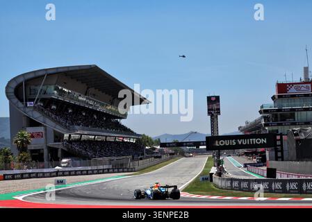 Barcelone, Espagne. 12 juin 2026. Arvid Lindblad (GBR) Racing Bulls Formula One Team VCARB 03. 12.06.2026. Championnat du monde de formule 1, Rd 7, Grand Prix Barcelone-Catalunya, Barcelone, Espagne, journée d'entraînement. Crédit : James Moy/Alamy Live News Banque D'Images