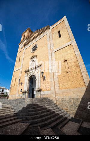 Façade de l'église paroissiale de Nuestra Señora del Consuelo à Altea, Alicante, Communauté valencienne, Espagne Banque D'Images