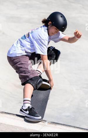 Rome, Italie. 12 juin 2026. Misugu Okamoto, japonaise, participe aux quarts de finale de la Coupe du monde de skateboard de parc féminin à Ostia Park à Rome (Italie), le 12 juin 2026. Crédit : Insidefoto/Alamy Live News Banque D'Images