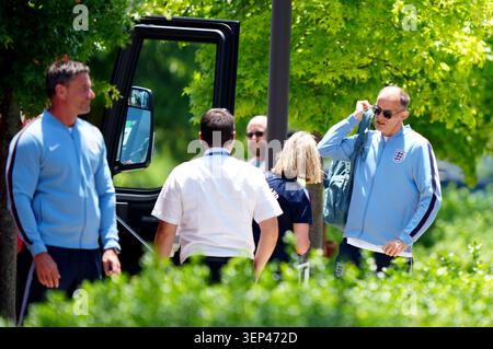Le manager anglais Thomas Tuchel arrive à l'hôtel Team, Kansas City, Missouri. Date de la photo : samedi 13 juin 2026. Banque D'Images