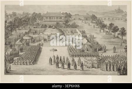 Plaque de gravure des Conquêtes de l’empereur de la Chine, plaque 16, présente l’empereur chinois offrant un banquet de victoire aux officiers et soldats distingués en service, réalisée en 1770 sous la direction de Cochin et gravée par Jacques-Philippe le Bas comme composition d’estampe royale. Banque D'Images