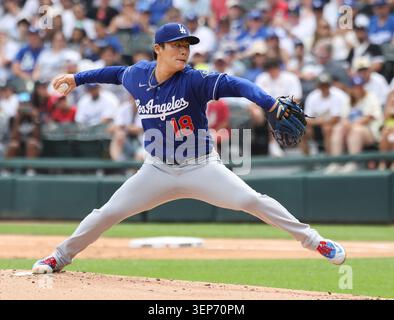 Chicago, États-Unis. 13 juin 2026. Le lanceur Yoshinobu Yamamoto des Los Angeles Dodgers affronte les White Sox de Chicago lors de la première manche au Rate Field à Chicago le 13 juin 2026. Le droitier japonais a fait ses débuts avec les Dodgers après son passage très attendu en Ligue majeure de baseball. (Photo de John J. Kim/Chicago Tribune/TNS/Sipa USA) crédit : Sipa USA/Alamy Live News Banque D'Images