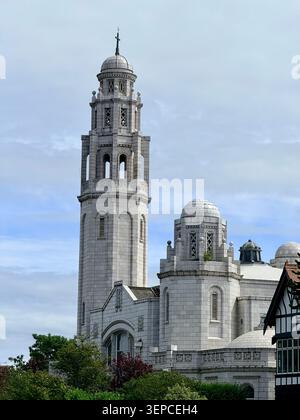 L'église blanche d'Ansdell, Lytham St Annes Banque D'Images