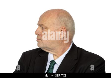 Profil latéral d'homme d'affaires Portrait regardant à gauche isolé sur fond blanc Banque D'Images