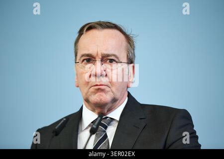 16.03.2026, Allemagne, Berlin, Berlin - le ministre fédéral de la Défense Boris Pistorius lors d'une conférence de presse à son ministère. L'occasion est l'inauguration Banque D'Images
