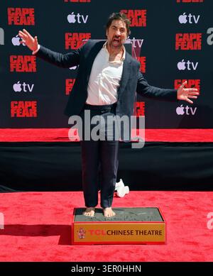 Los Angeles, États-Unis. 16 juin 2026. L'acteur Javier Bardem participe à une cérémonie de main et empreinte l'immortalisant dans le parvis du TCL Chinese Theatre (anciennement Grauman's) dans la section hollywoodienne de Los Angeles le mardi 16 juin 2026. Photo de Jim Ruymen/UPI crédit : UPI/Alamy Live News Banque D'Images