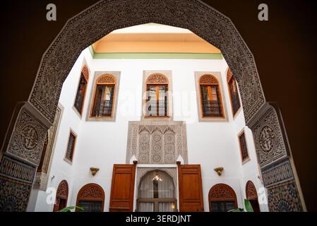 Maison riad traditionnelle à Marrakech, Maroc. Banque D'Images