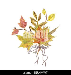 Un bouquet d'automne avec des feuilles rouges, jaunes, beiges et oranges, attaché avec un arc, sur un fond isolé, peint à la main à l'aquarelle. Botanique simple Banque D'Images