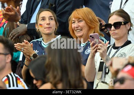 De gauche à droite Lena Wurzenberger (petite amie de l'entraîneur de l'équipe nationale Julian Nagelsmann, Allemagne), Burg 'Burgi' Nagelsmann (mère de Julian Nagelsmann) Toronto, 20 juin 2026, football, Coupe du monde FIFA 2026 aux États-Unis, au Mexique et au Canada, phase de groupes, Allemagne - Côte d'Ivoire Banque D'Images