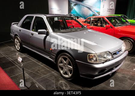 Ford Sierra RS Cosworth, produite au Royaume-Uni en 1990, exposée au Samsung Fire & Marine Mobility Museum à Yongin, en Corée du Sud Banque D'Images