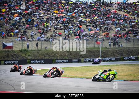 21 MORBIDELLI Franco (ita), Pertamina Enduro VR46 Racing Team, Ducati Desmosedici GP25, action avec 23 BASTIANINI Enea (ita), Red Bull KTM Tech3, KTM RC16 lors du MotoGP Monster Energy Grand Prix de Tchéquie 2026, à Brno, du 19 au 21 juin, en République tchèque - photo Studio Milagro / DPPI Banque D'Images