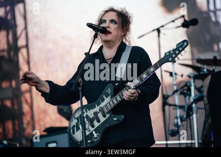 The Cure en concert au Blackweir Live, Cardiff, 24 juin 2026 Banque D'Images