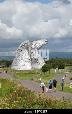 Les sculptures Kelpies Horse Head à Falkirk en Écosse Banque D'Images