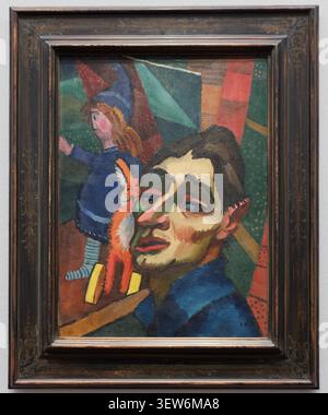 Autoportrait avec une poupée par Rudolf Wacker, 1923. Une peinture à l'huile expressive représentant l'artiste dans son atelier. Collection du musée Albertina, V Banque D'Images