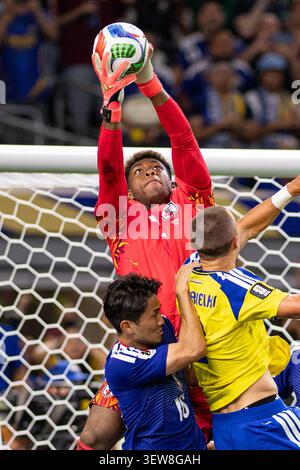 Arlington, États-Unis. 25 juin 2026. Zion Suzuki de Japanduring le match du Groupe F de la Coupe du monde de la FIFA 2026 entre le Japon et la Suède au Dallas Stadium à Arlington, Texas, États-Unis, le 25 juin 2026. (Photo de Riquelve Nata/Sports Press photo) crédit : SPP Sport Press photo. /Alamy Live News Banque D'Images