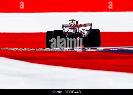 Spielberg, Autriche. 26th June, 2026. 87 BEARMAN 'Ollie' Oliver (gbr), TGR Haas F1 Team VF-26, action during the Formula 1 Austrian Grand Prix 2026, 8th round of the 2026 Formula One World Championship from June 26 to 28, 2026 on the Red Bull Ring, in Spielberg, Austria - Photo Antonin Vincent/DPPI Credit: DPPI Media/Alamy Live News Banque D'Images