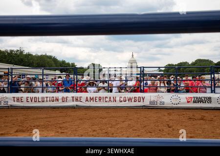 Washington, DC, États-Unis. 26 juin 2026. Rodeo 250 a lieu sur le National Mall dans le cadre de la Great American State Fair. La foire a été organisée par le président Donald Trump pour marquer le 250e anniversaire des États-Unis. Crédit : Jim West/Alamy Live News Banque D'Images