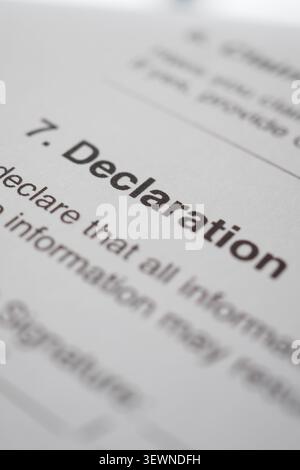 Document de déclaration sur papier avec texte clair Banque D'Images