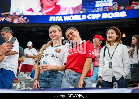 East Rutherford, États-Unis. 27 juin 2026. Fans de Manchester United lors du match Panama - Angleterre COUPE DU MONDE FIFA 2026 Groupe l au New York New Jersey Stadium, East Rutherford, États-Unis le 27 juin 2026 crédit : Phil Duncan/Every second Media crédit : Every second Media/Alamy Live News Banque D'Images