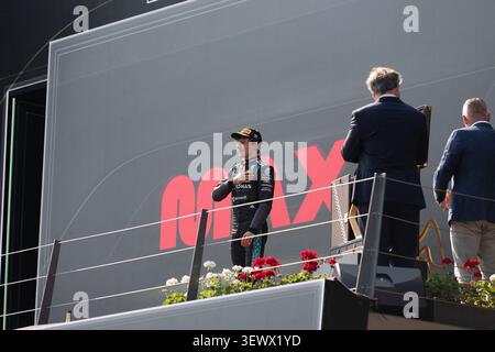Spielberg, Autriche. 28 juin 2026. MaMax Verstappen de Red Bull Racing, George Russell de Mercedes et Andrea Kimi Antonelli de Mercedes lors de la cérémonie du podium au Rolex de formule 1 Grand Prix d'Autriche 2026 au Red Bull Ring à Spielberg, Autriche, le 28 juin 2026, photo Alessio de Marco/ABACAPRESS.COM crédit : Abaca Press/Alamy Live News Banque D'Images