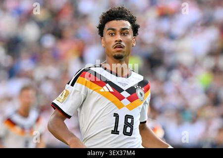 Foxborough, États-Unis. 29 juin 2026. Le défenseur allemand Nathaniel Brown #18 regarde le ballon pendant la deuxième mi-temps contre le Paraguay lors du match de la Coupe du monde de la FIFA 2026 au Boston Stadium, à Foxborough, Massachusetts, le 29 juin 2026. (Photo par Eric Canha/Sipa USA) crédit : Sipa USA/Alamy Live News Banque D'Images